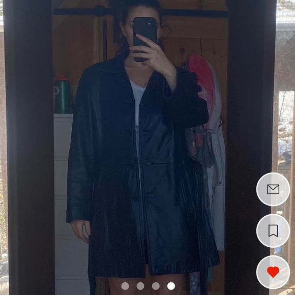 Danier leather jacket size medium - excellent condition - Picture 4 of 4